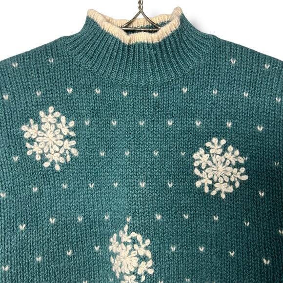 Vintage 90s Size Medium French Blue Wool Snowflake Sweater Mock Neck Cottage - Picture 4 of 8
